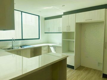 Venta Departamento 3D nuevo en oportunidad, 160 m² Quito Tenis.