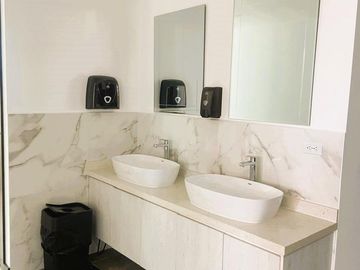 Venta Departamento 3D nuevo en oportunidad, 160 m² Quito Tenis.