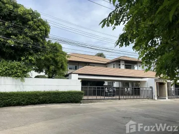 Stylish 2-story luxury single house for sale