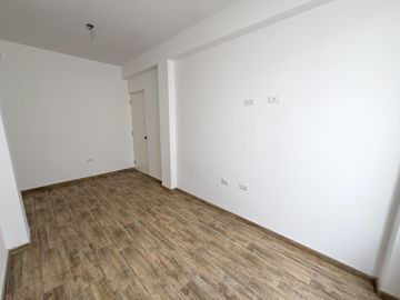 SE VENDE DEPAS EN ESTRENO FRENTE A PARQUE