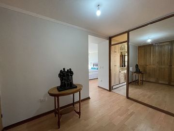 GRAN DEPARTAMENTO EN BARRIO ORIENTE