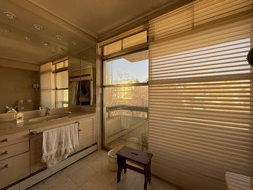 GRAN DEPARTAMENTO EN BARRIO ORIENTE
