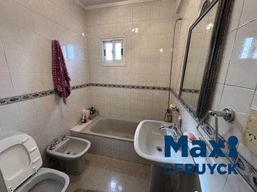 4 ambientes en el Centro de Berazategui