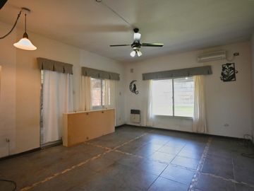 Casa en Funes