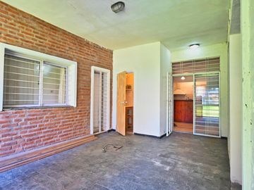 Casa en Funes