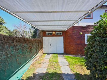 Casa en Funes