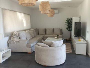 Casa de cinco ambientes con jardin y piscina en Greenville Barrio Cerrado Hudson