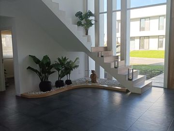Casa de cinco ambientes con jardin y piscina en Greenville Barrio Cerrado Hudson