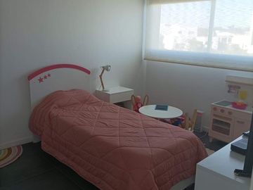 Casa de cinco ambientes con jardin y piscina en Greenville Barrio Cerrado Hudson