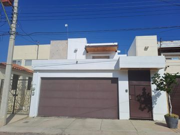 CASA EN VENTA FRACCIONAMIENTO LAS HUERTAS C.P. 31555 C.D. CUAUHTEMOC, CHIHUAHUA.