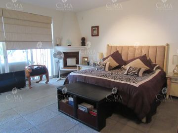 CASA DE UN SOLO NIVEL EN ACAPATZINGO - V336