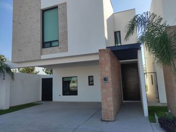 Casa nueva  en venta en Fraccionamiento La Rioja, Torreón Coahuila
