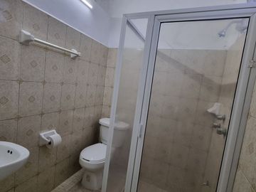 CASA DE UNA PLANTA EN VENTA EN EL CENTRO, MÉRIDA, CERCA DEL PARQUE DE LA ERMITA