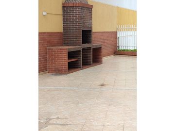 SE VENDE APARTAMENTO RIOMAR