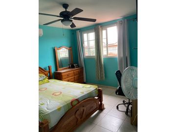 CASA DUPLEX EN VENTA EN BRISAS DEL GOLF PANAM