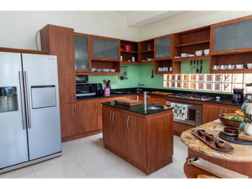 ARCHIPELAGO DE LAS PERLAS / ISLA SABOGA / FRENTE AL MAR / 2000 M2