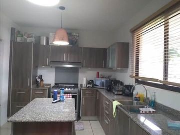 Vendo casa en Brisas del Golf