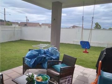 Vendo casa en Brisas del Golf