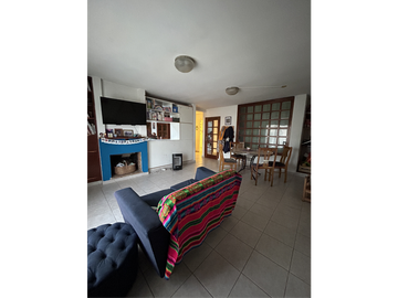 VENTA-CASA 2 DORM MAS DEPARTAMENTO-B° JUNIORS