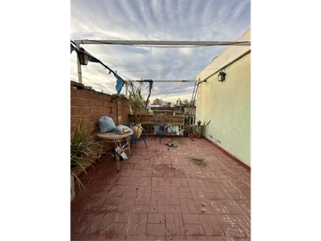 VENTA-CASA 2 DORM MAS DEPARTAMENTO-B° JUNIORS