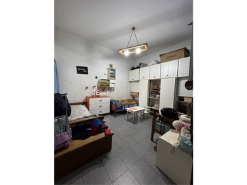 VENTA-CASA 2 DORM MAS DEPARTAMENTO-B° JUNIORS