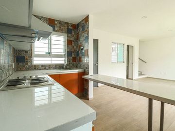 Casa en Privada en Miraval Cuernavaca - M2AI-775-Cp