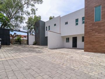 Casa en Privada en Miraval Cuernavaca - M2AI-775-Cp