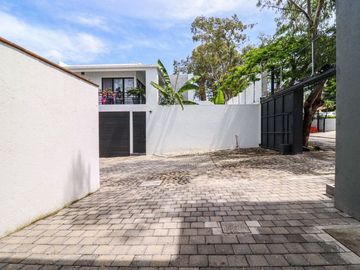 Casa en Privada en Miraval Cuernavaca - M2AI-775-Cp