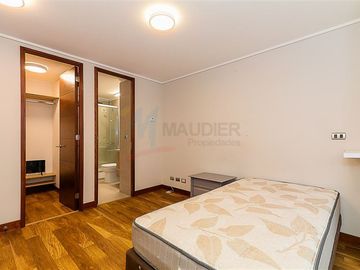 Departamento en Venta en Av. Cristobal Colon