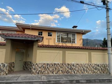 VENTA TERRENO 653 MTS2 SECTOR CUMBAYA