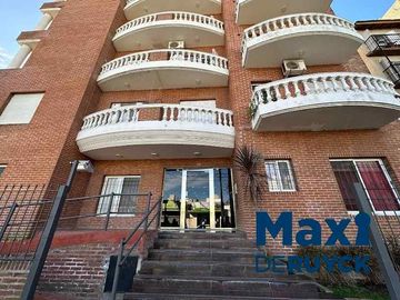Semipiso en venta en Berazategui Este