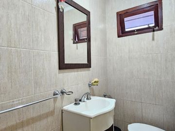 Venta casa  6 amb c/pilteta La Plata -VILLA ELVIRA