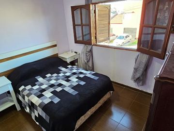 Venta casa  6 amb c/pilteta La Plata -VILLA ELVIRA
