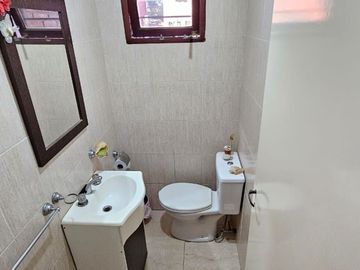 Venta casa  6 amb c/pilteta La Plata -VILLA ELVIRA