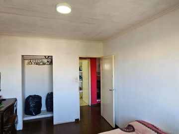 Venta casa  6 amb c/pilteta La Plata -VILLA ELVIRA