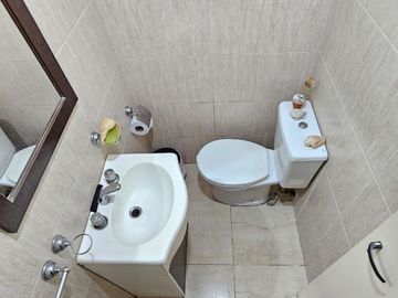 Venta casa  6 amb c/pilteta La Plata -VILLA ELVIRA
