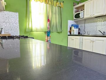 Venta casa  6 amb c/pilteta La Plata -VILLA ELVIRA
