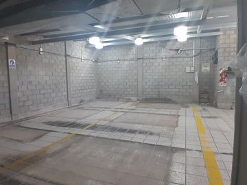 ALQUILA Ituzaingó Depósito Galpón 2 plantas 640m2
