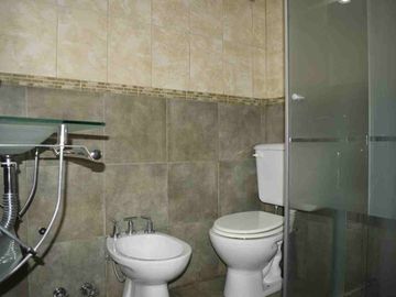 Venta Casa 4 Ambientes Patio y Cochera Barracas