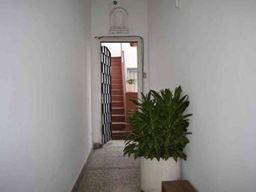 Venta Casa 4 Ambientes Patio y Cochera Barracas