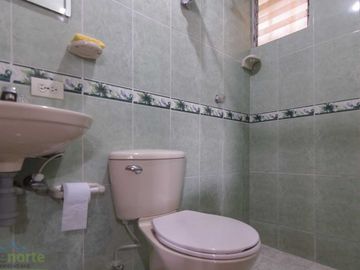 CASA en VENTA en Bello Casa de dos niveles Estacion Primera