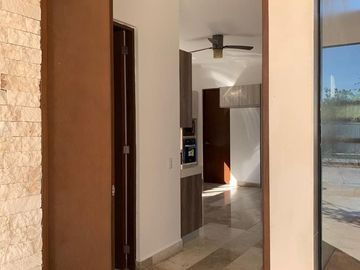 Venta Casa Privada Oasis Yucatán Country Club en Mérida, Yucatán