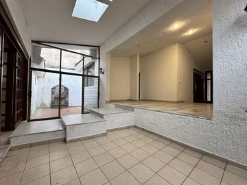Casa en venta, Seattle, Zapopan