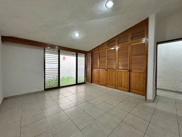Casa en venta, Seattle, Zapopan