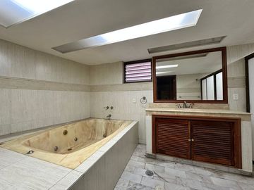 Casa en venta, Seattle, Zapopan