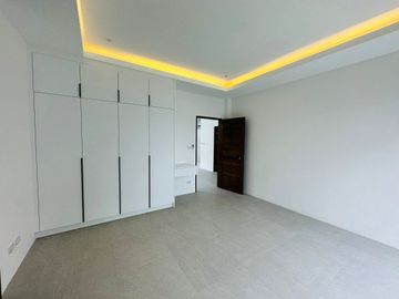3 Bedroom House for sale in Wichit, Phuket