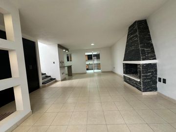 VENTA CASA FRACC. LA JOYA, TOLUCA, MÉXICO