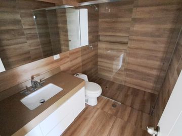VENTA DEPARTAMENTO TRIPLEX EN MIRAFLORES