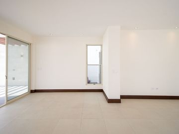 Casa en venta en carretera nacional / Laderas de Caranday