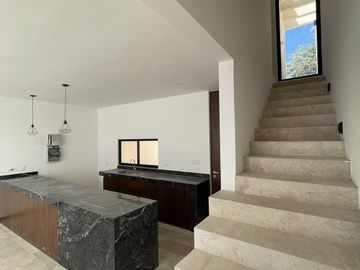 CASA EN VENTA MÉRIDA, EN SANTA RITA CHOLUL
